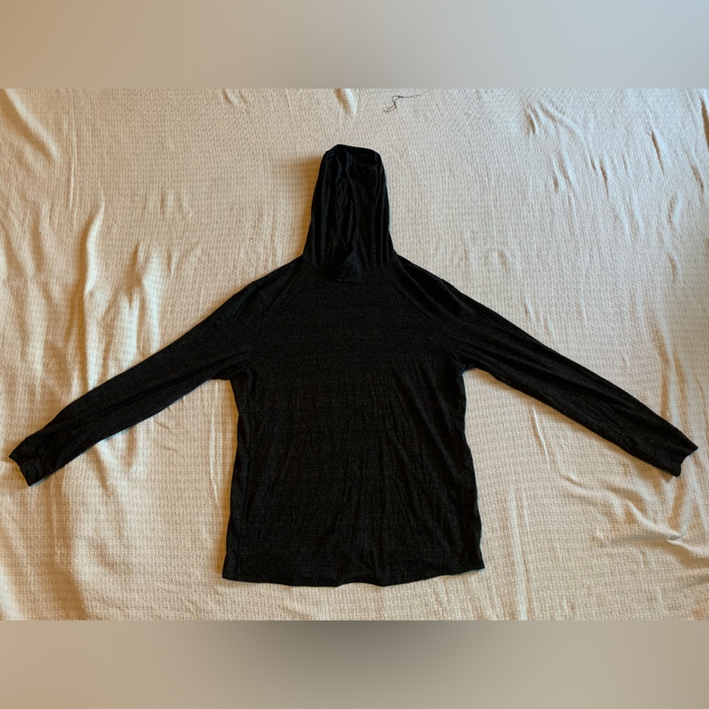 Lululemon Hooded Long Sleeve T shirt